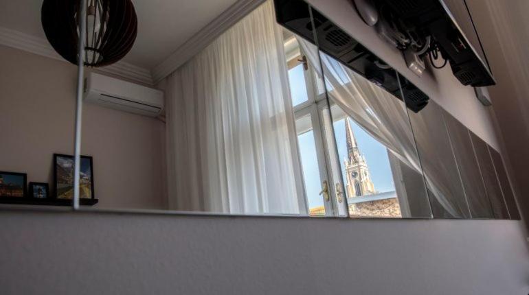 Homerent Dream Apartment Novi Sad Eksteriør billede