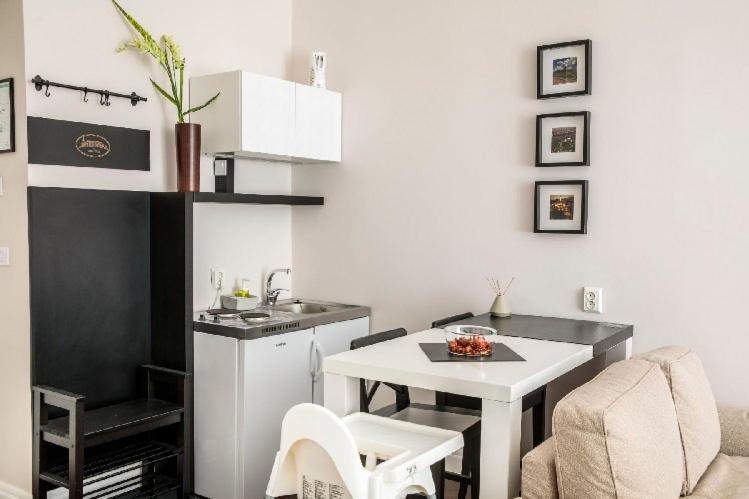 Homerent Dream Apartment Novi Sad Eksteriør billede